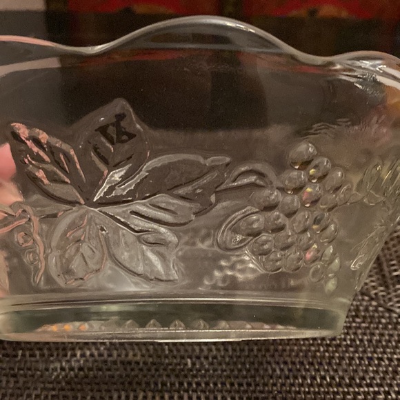 Indiana Glass Bowl - Picture 5 of 7